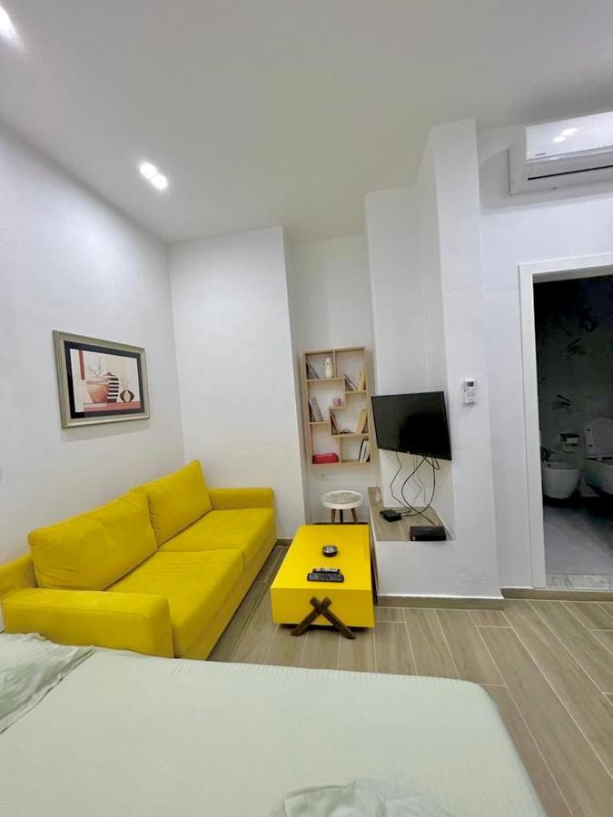 Ferienwohnung Gersi'S Daily Apartament Tirana Exterior foto